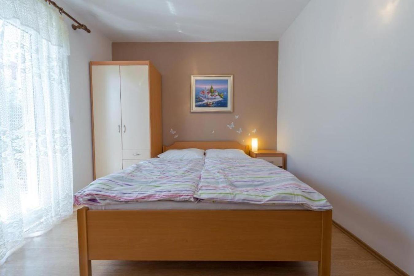 קאבטאט Villa Adria Apartments מראה חיצוני תמונה