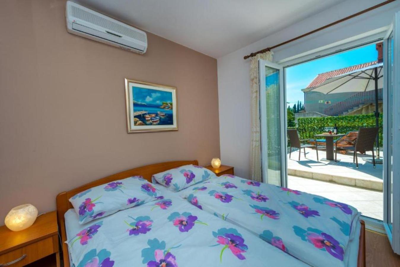 קאבטאט Villa Adria Apartments מראה חיצוני תמונה