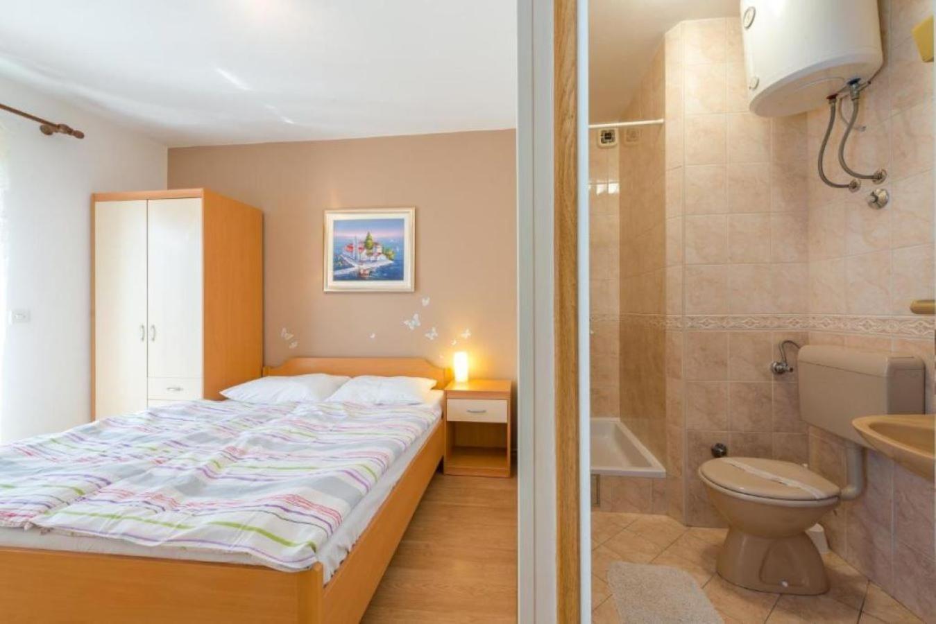 קאבטאט Villa Adria Apartments מראה חיצוני תמונה