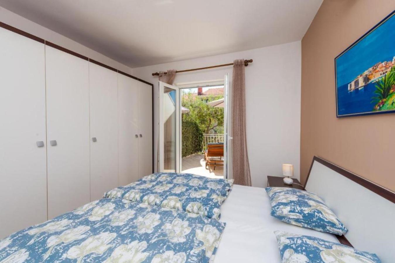 קאבטאט Villa Adria Apartments מראה חיצוני תמונה